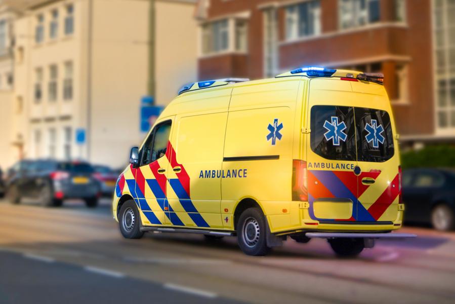 Ambulance rijopleiding door Dabentie